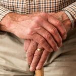 Péči o seniory lze zajistit v rámci domácí péče